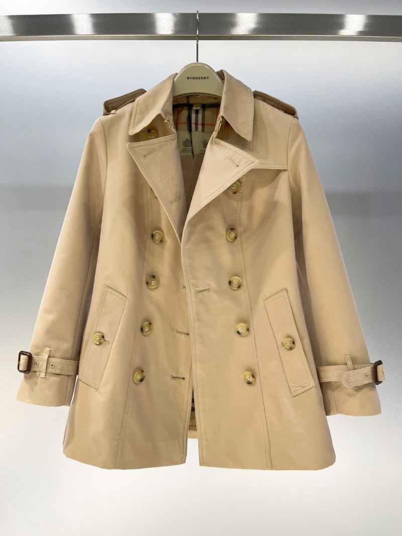 Burberry Outwear